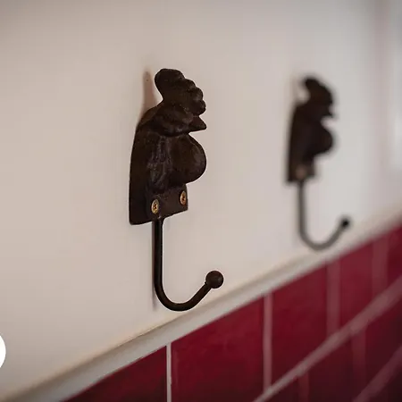 Frupi - A Kis Ház Apartman Ostoros