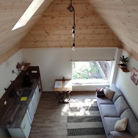 Apartman Frupi - A Kis Ház Ostoros